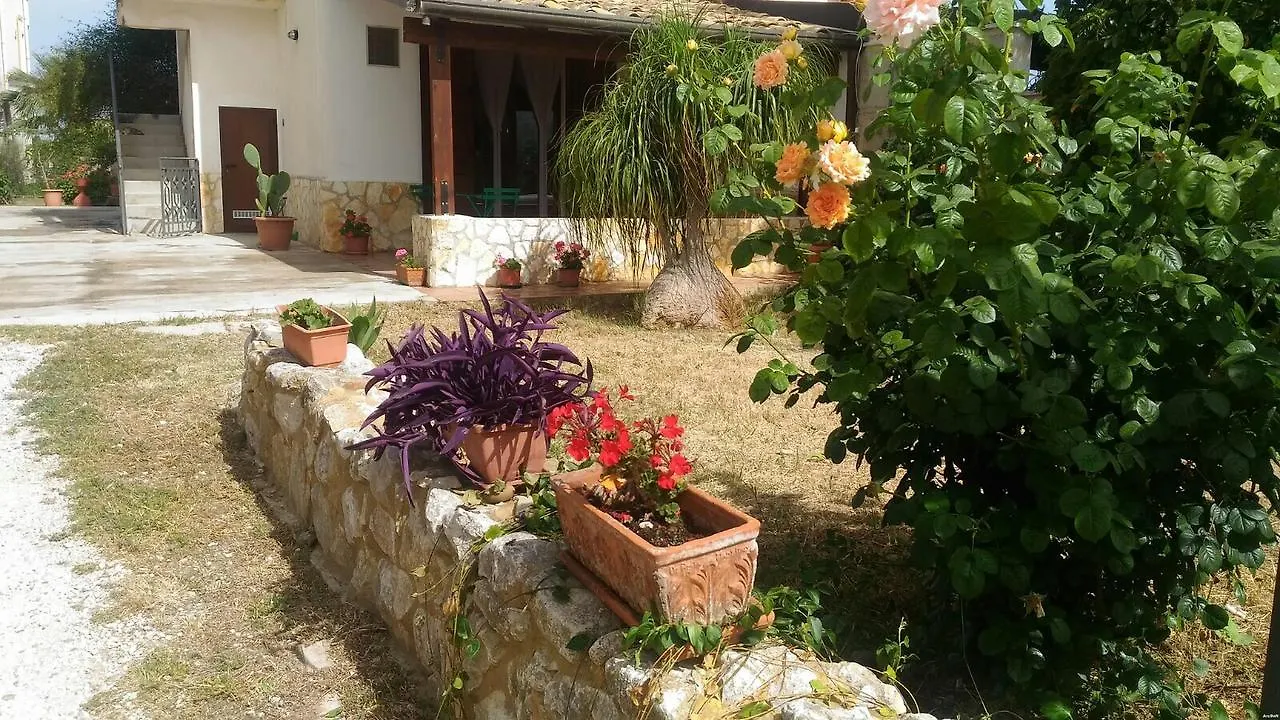 Casa Il Gelsomino Guest House Alcamo Italy